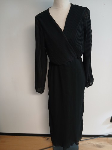 Trendyol schwarzes pliseekleid - trendyol,